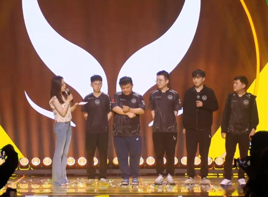 恭喜XG获得本次ACL冠军！dota2​​​