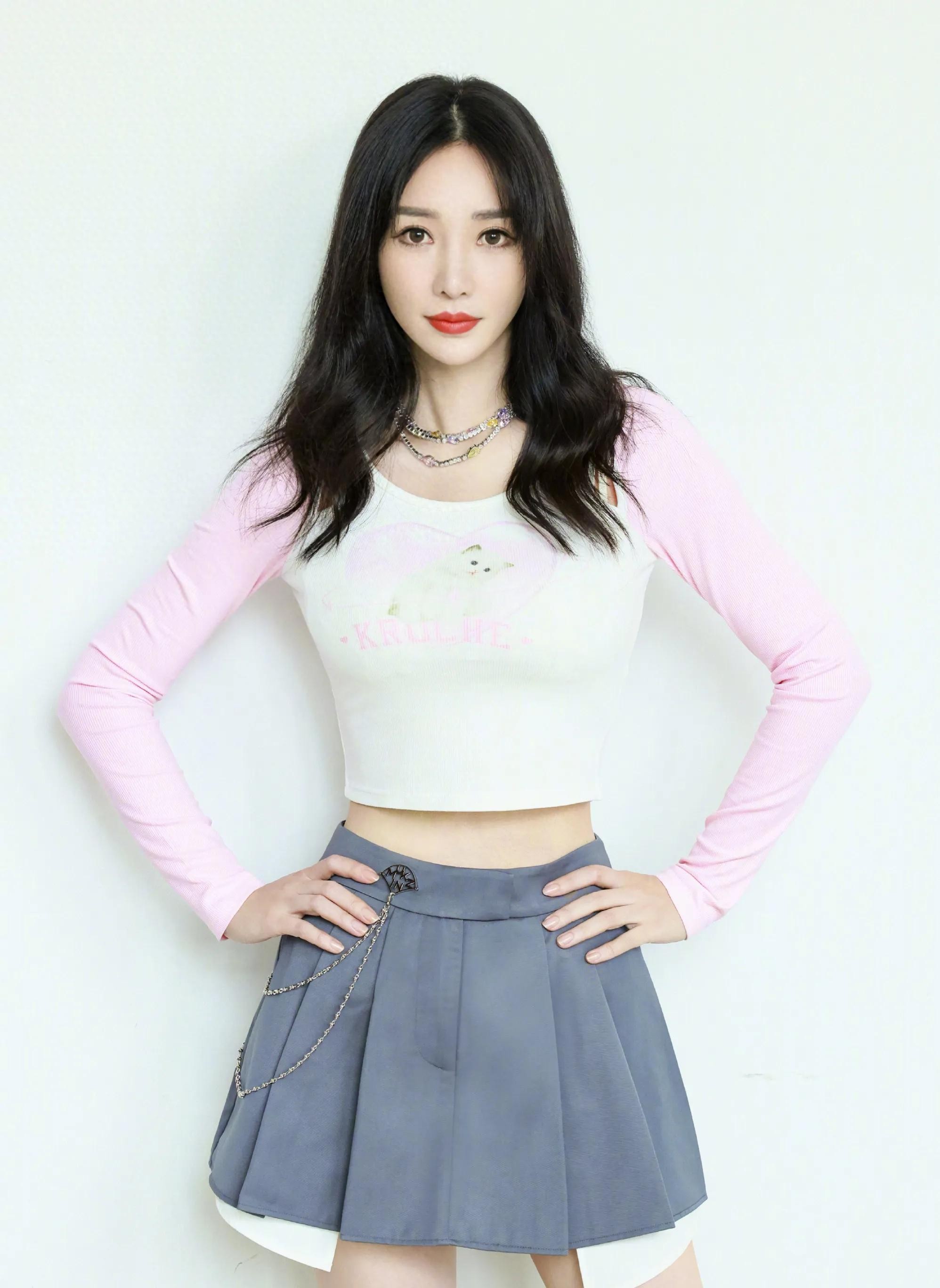 女明星柳岩写真合集：美丽时尚、东方女神