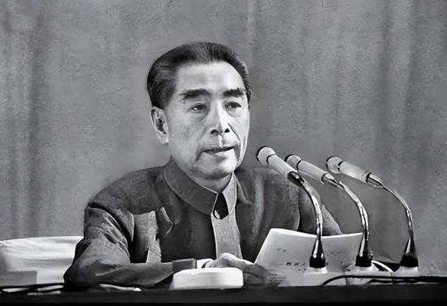 一次国宴上，有外宾故意拿周总理开涮：“您见过世界上最漂亮的女人吗？”周总理放下筷