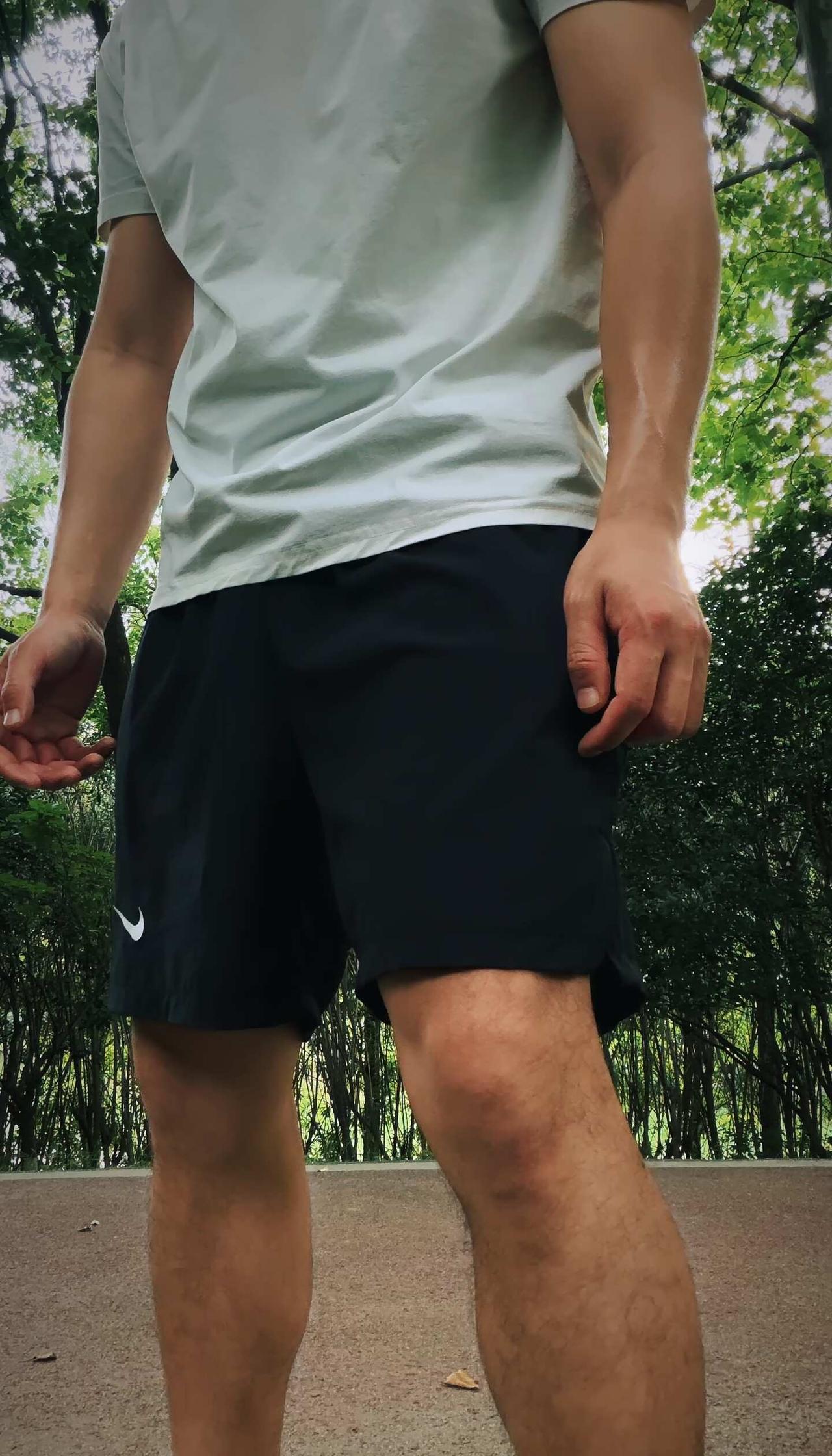 汗透了夏天到了该运动了户外随拍