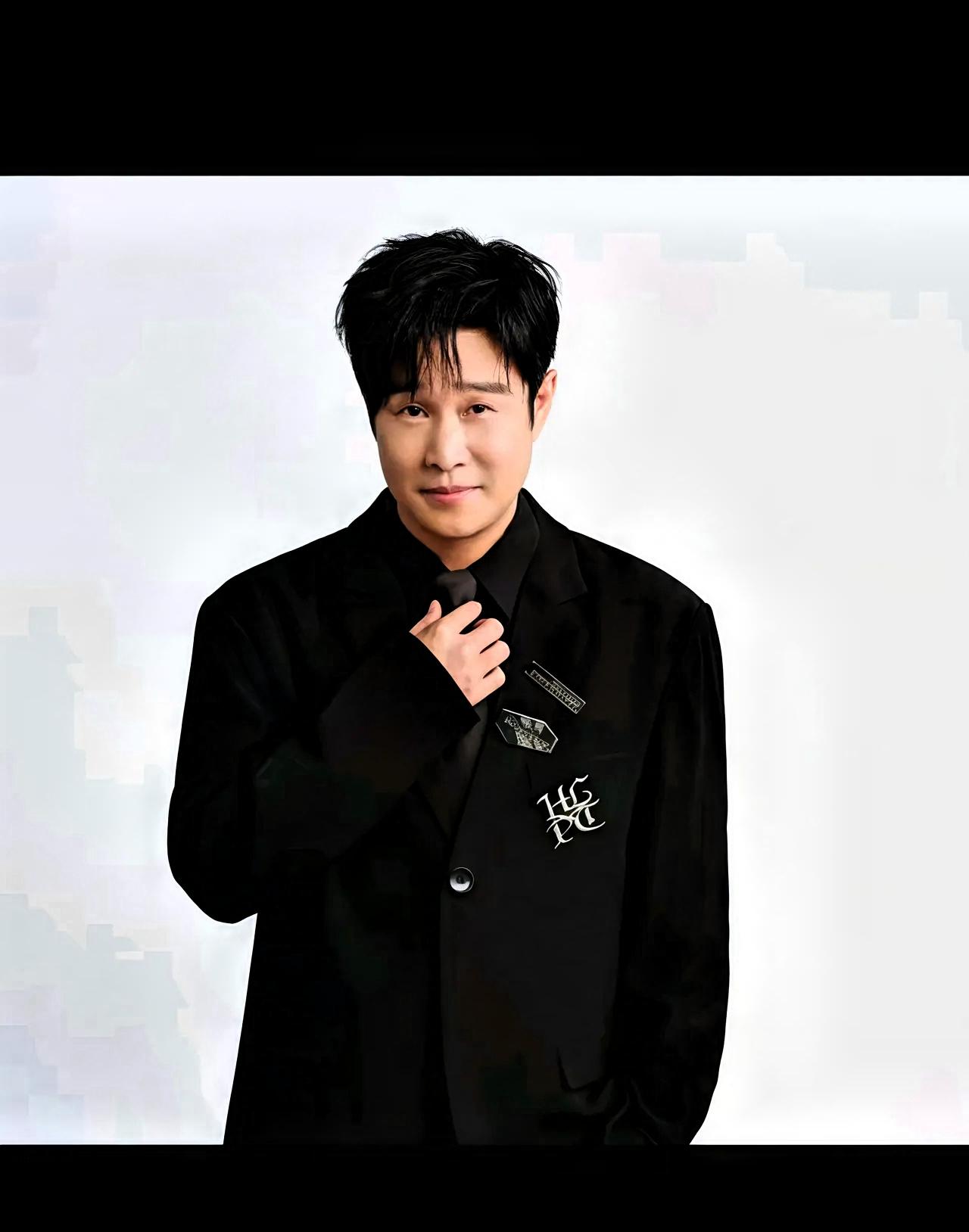 小沈阳一晚爆红，2010年全年挣了3.6亿，赵本山按老规矩拿走1.56亿