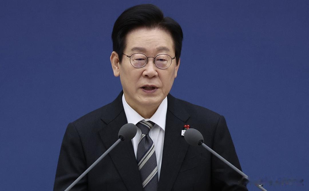 李在明：中韩可能军事和安全合作韩国总统李在明近日谈到地区局势，他对不久前的访