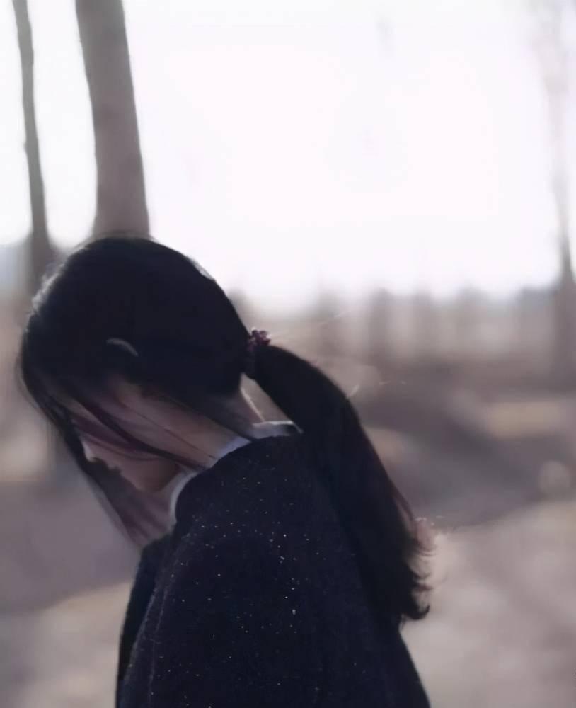 听到一句扎心的话：爱你的人不一定等你，但等你的人一定很爱你。你有没有过这