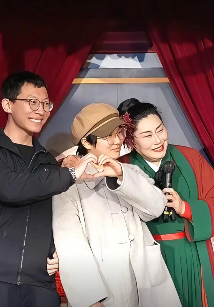 王婆说媒最硬核的一对真的牵手成功了。女方哈弗博士后，男方本科双一流，研究生9