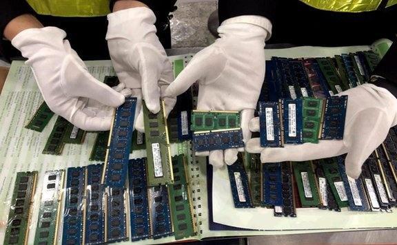 华强北内存条“雪崩”：半年涨4倍，半月跌三成，老板直呼“比炒股还刺激”深圳华