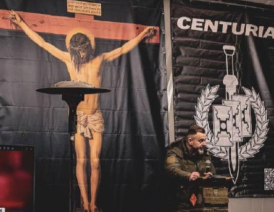 扎哈罗娃：西方电视台刻意回避报道乌克兰纳粹分子集会。当地时间2月9日，俄罗斯