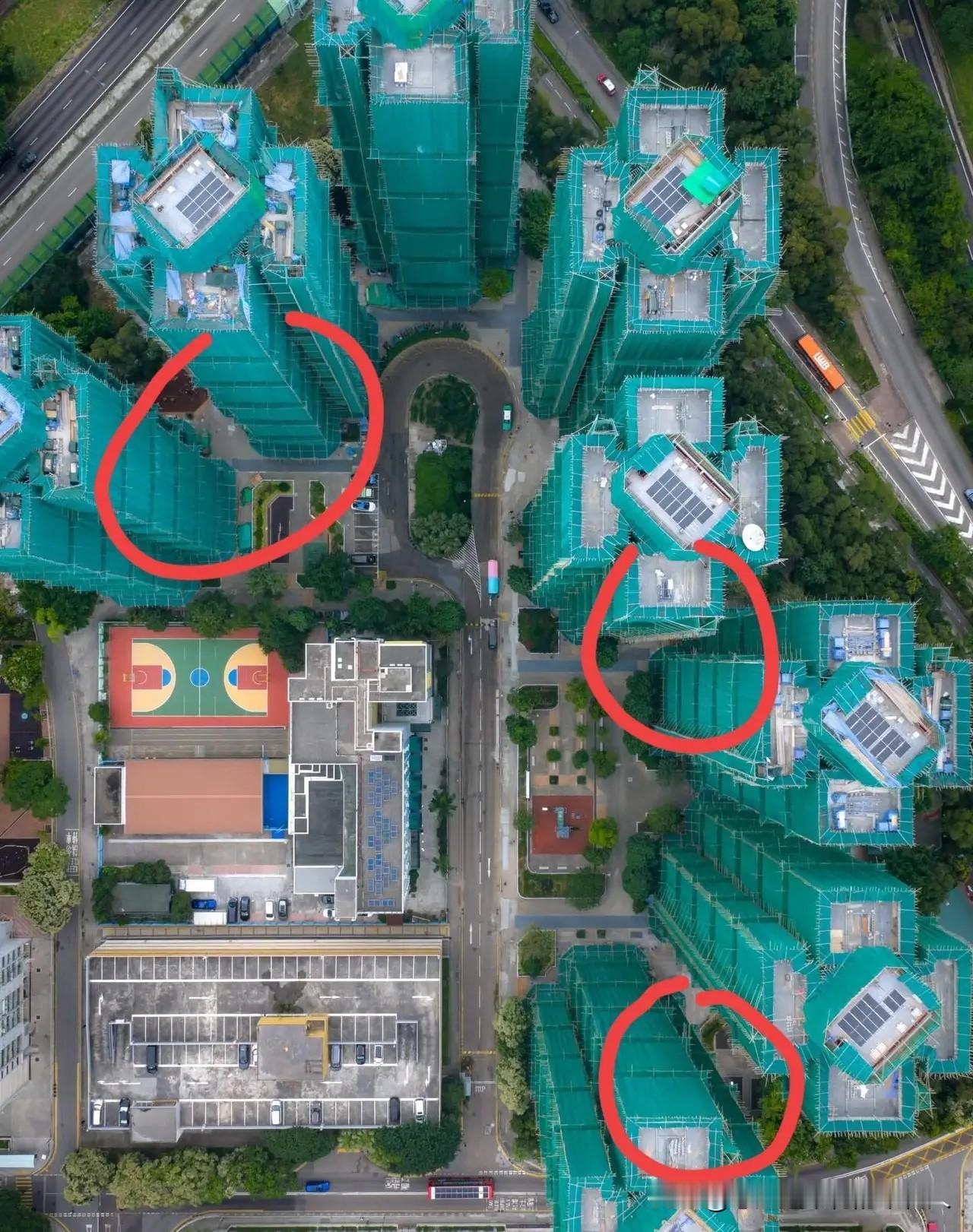 你们不觉得这事挺反常的吗？宏福苑的楼间距本就特别密集，空间挤得很，居然还把8栋楼