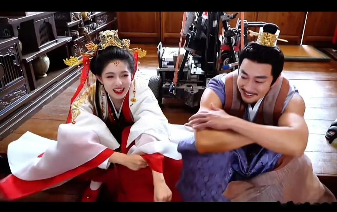 何润东才是漫画身材