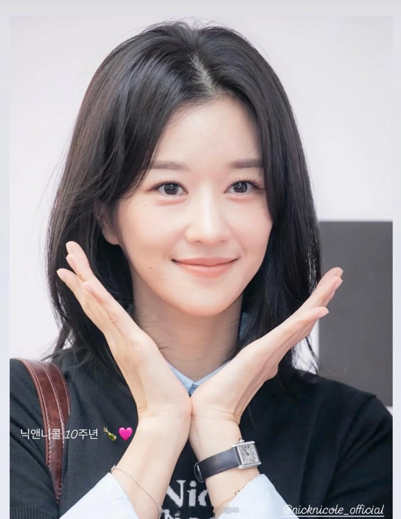 徐睿知徐睿知徐美女新发型出席活动​​​