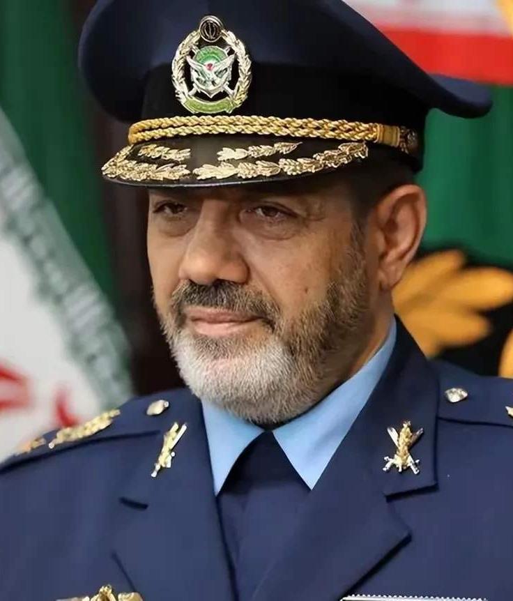 还真敢干！伊朗今天突然宣布了：2月1日，伊朗议会议长卡利巴夫宣布：伊朗正式将