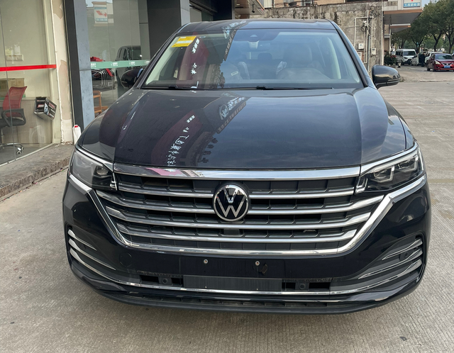 24款威然380尊贵提车笔记七口之家，家里一部×5和Polo出行始终不方便