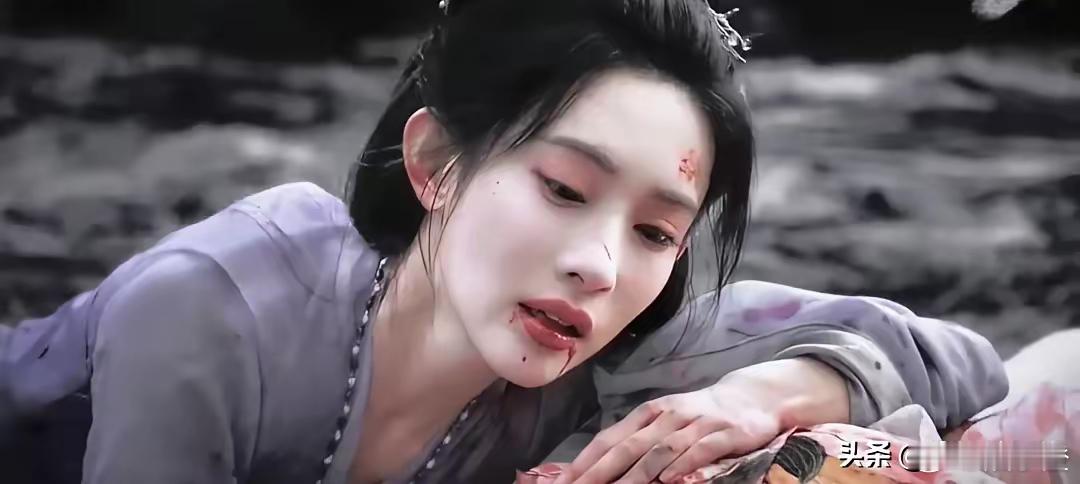 《淮水竹亭》迎来大结局，客串的孟子义演技再次成为讨论的焦点。她饰演的青木媛误杀张