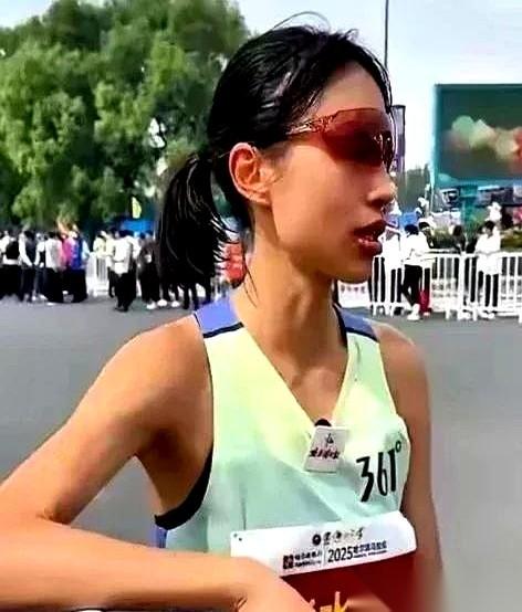 我跟你说，张水华这事儿，好多人都看岔了。都以为她是受了处分，心里憋着一口气，赌