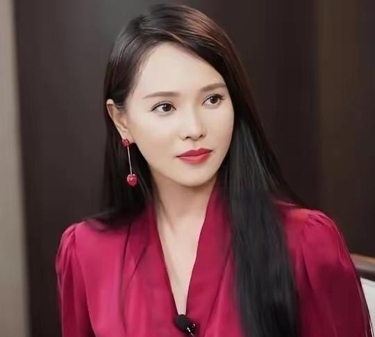 终于有明星站出来发声了，身为成年人，一定要分辨孩子是否有恶意。伊能静说的话是