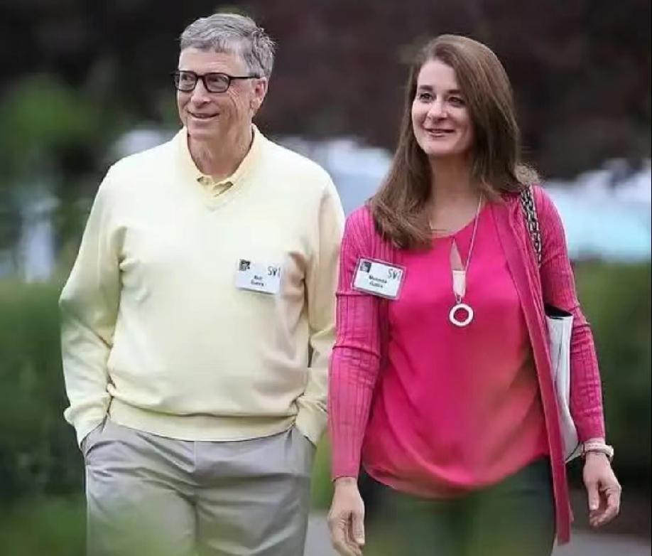 梅琳达：爱泼斯坦是恶魔，27年婚姻，毁于盖茨的一意孤行！昨天，梅琳达首次公开