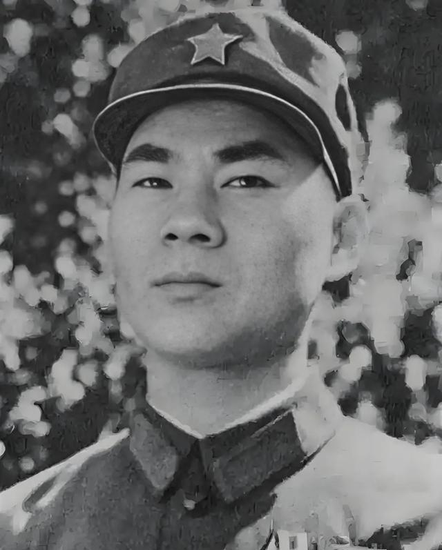 1979年，对越反击战胜利的第8天，边防线上突然出现了一个衣衫破烂、全身恶臭的人