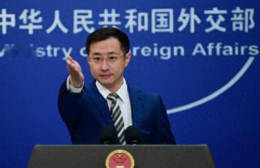 赖清德又要睡不着了，6300公里外传来好消息！7月15日，巴布亚新几内亚政府