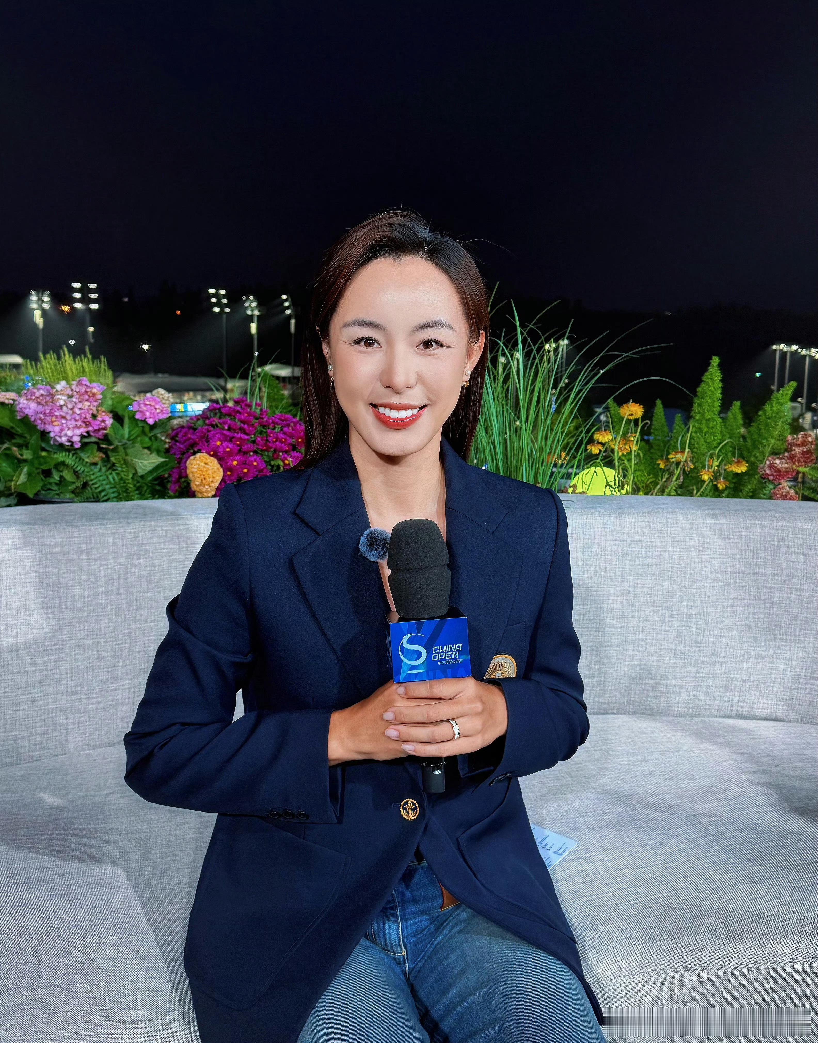 🔵今年退役的网球运动员(不完全统计)🇨🇳王蔷🇨🇳刘方舟🇨🇿科维托