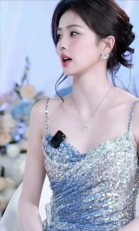 超拼的白鹿，连自己都觉得不可思议！白鹿：“临江仙是我今年应该最后一步跟大家见