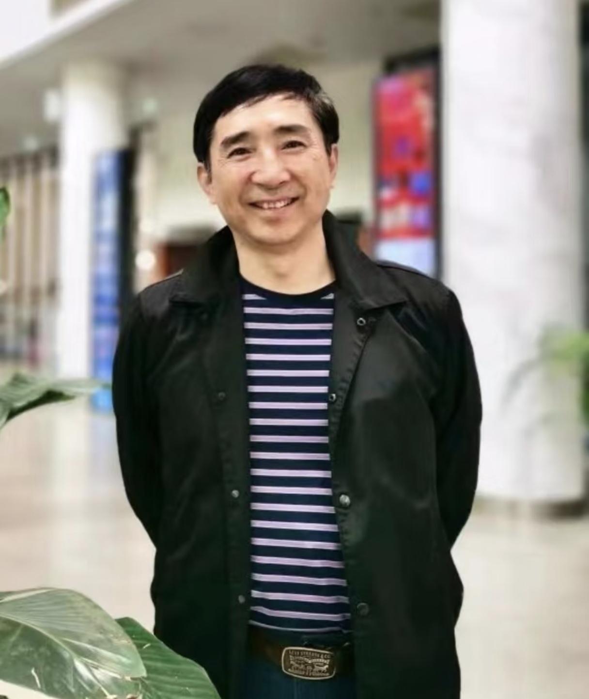 中戏陈刚主动投案，曾是圈内天花板，到底发生了什么？中戏的陈刚教授主动投案了，