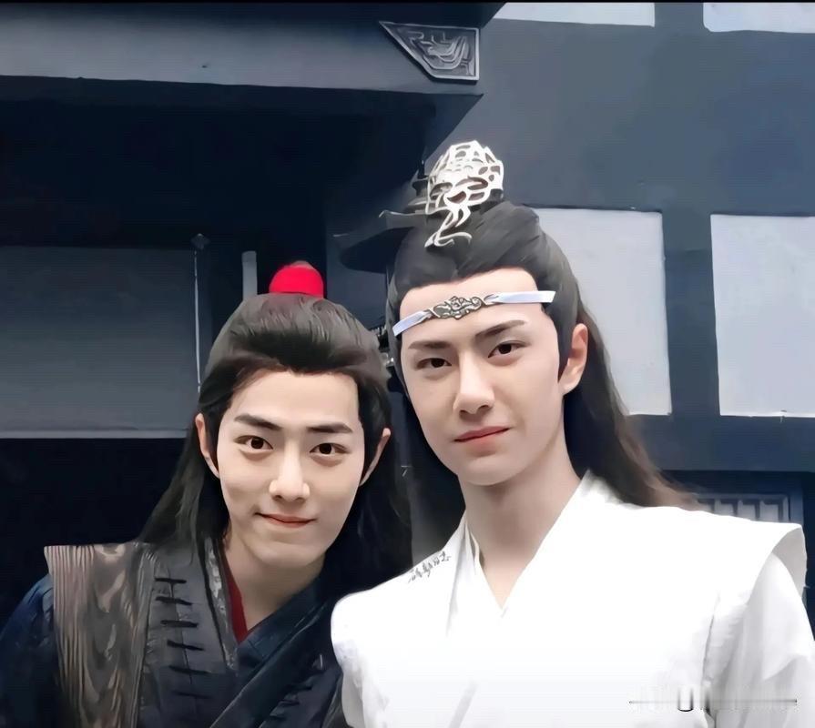 7月3日，业内曝片方避雷粉丝爱闹的演员本来想看看有没有人吐槽于正的，结果发现肖