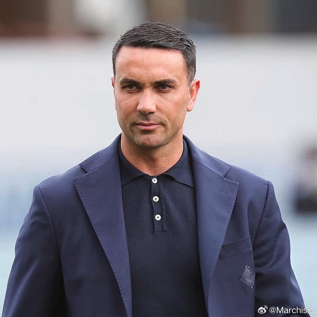 罗马诺：亚特兰大正在与帕拉迪诺进行非常深入的谈判，希望他能成为球队新的主教练，帕