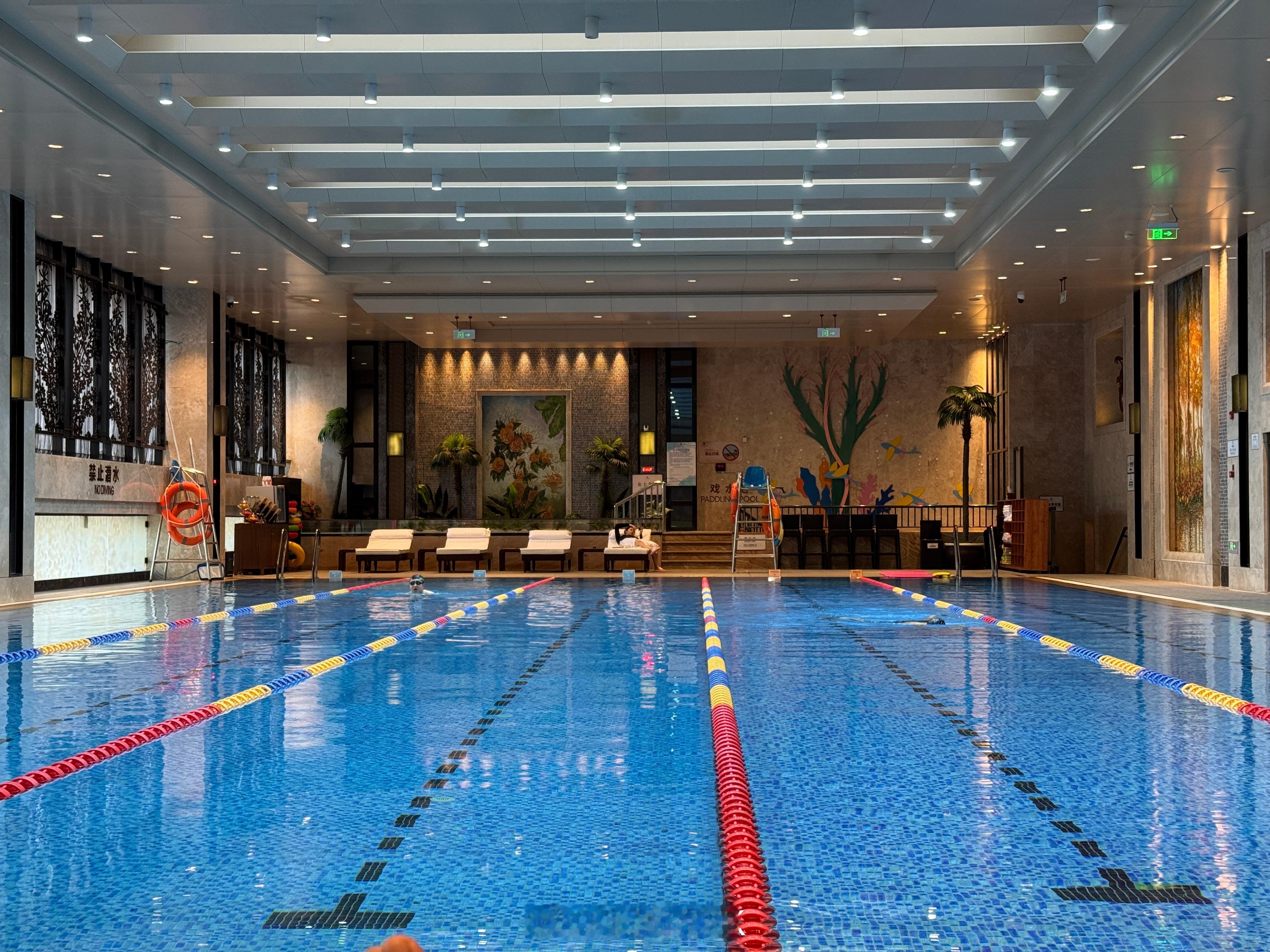 游泳打卡2026第2次游泳，北京朝林松源酒店。水温30度、热水供应、宽泳池、清