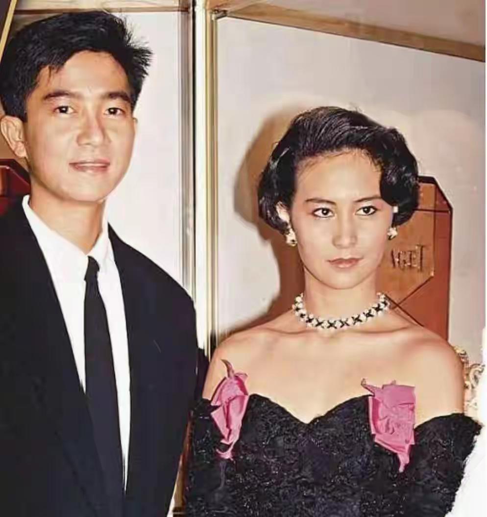 王晶揭秘陈百强离世真相并非为情所困世人皆以为陈百强因与何超琼爱而不得抑郁离