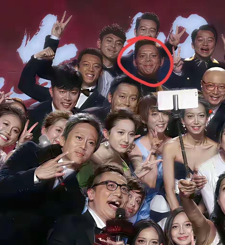 我每次看到这张图都会爆笑一下，真的忍不住