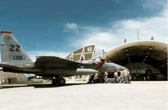 美国《新闻周刊》报道称，美国分析人士认为，如果中国进行统一之战，而美国进行武装干