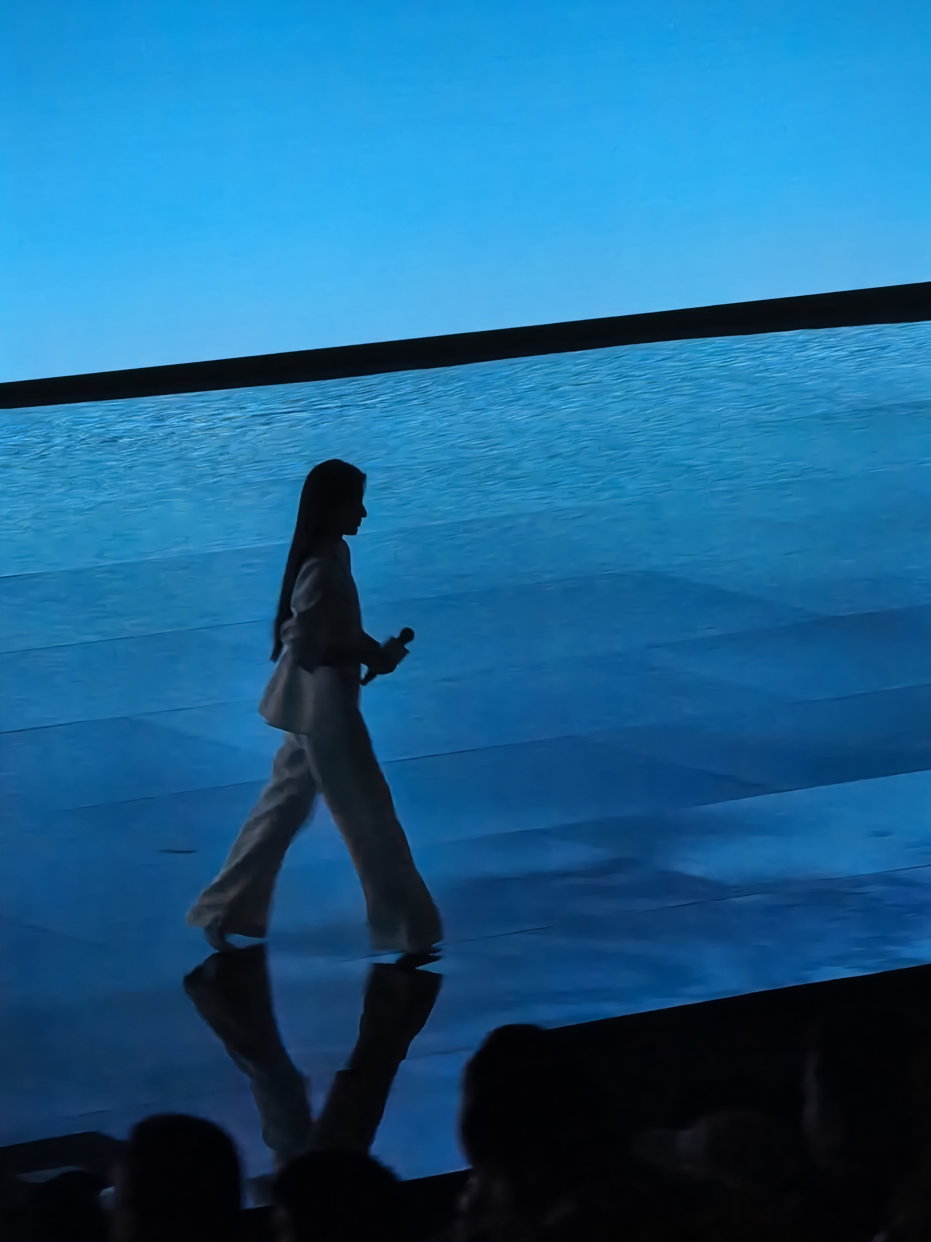 马凡舒本人确实很好看。