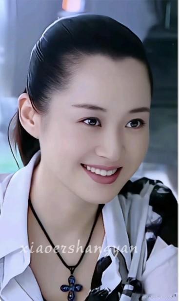 两大角色“晴”系美人！许晴风情万种，何晴古韵倾城。许晴是自带风情的北方美人，