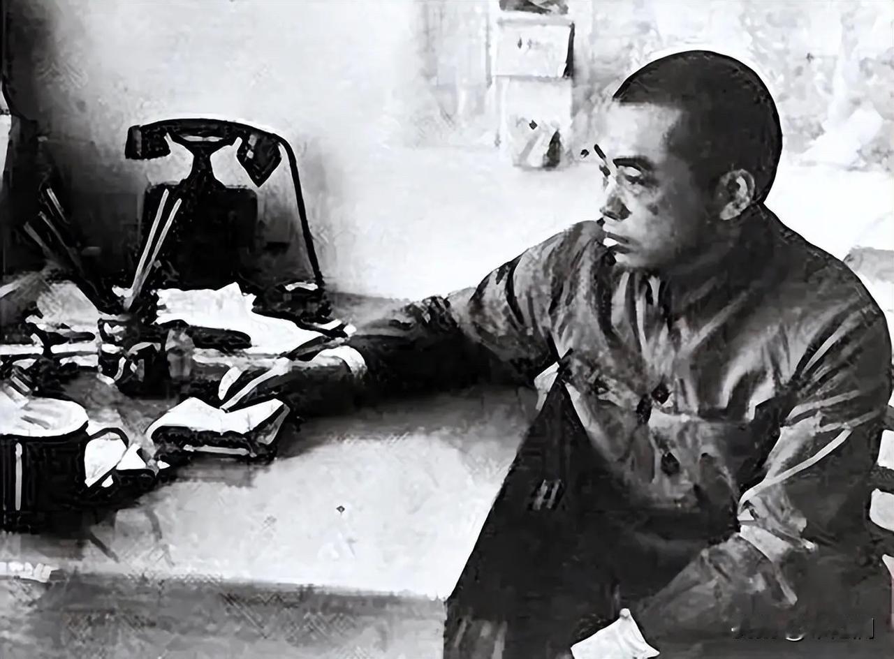 毛主席曾经说过：“当时只有一个半人主张出兵”，一个是毛泽东自己，那半个是周恩来。