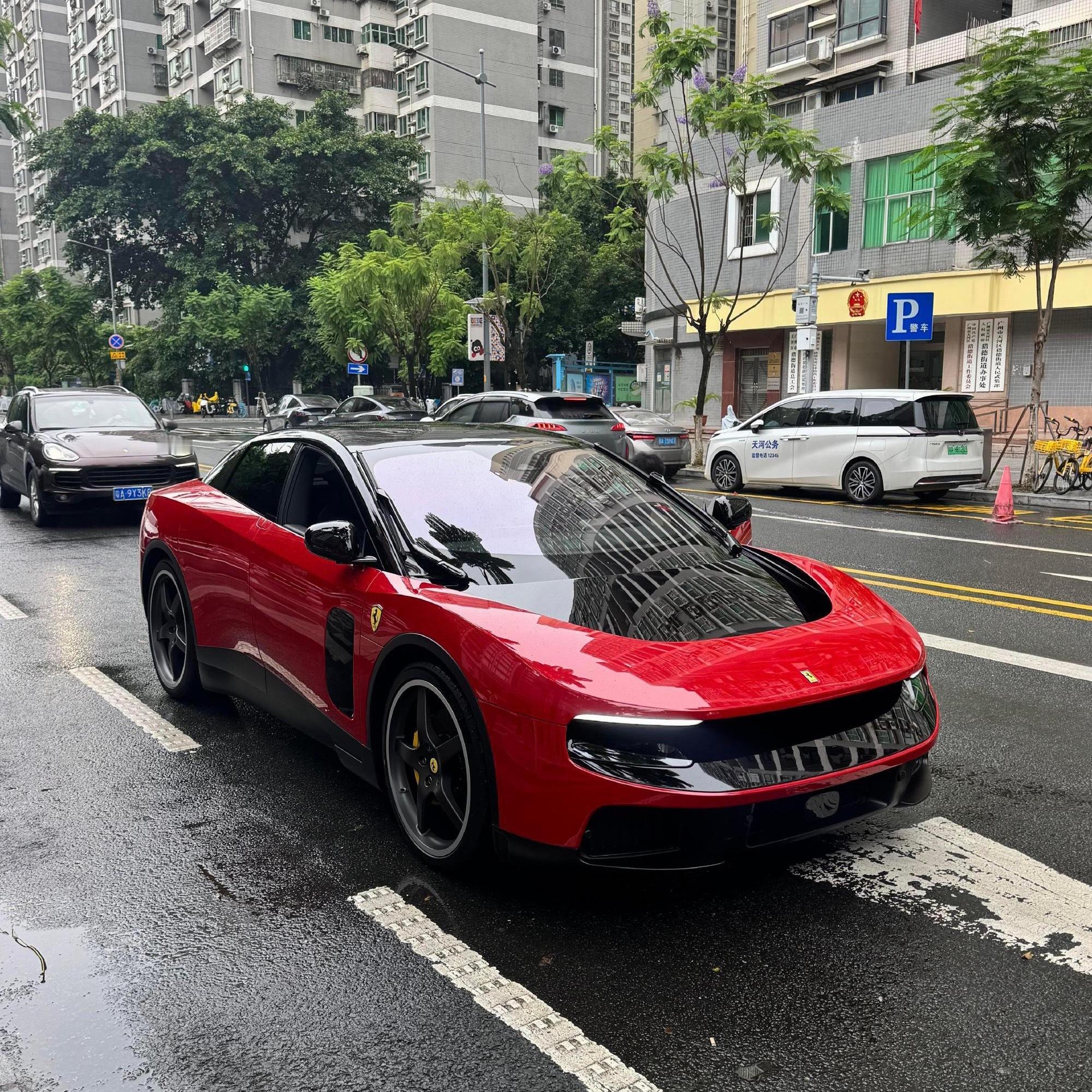 终于可以理直气壮的对法拉利说：“车太丑看不上不买了”