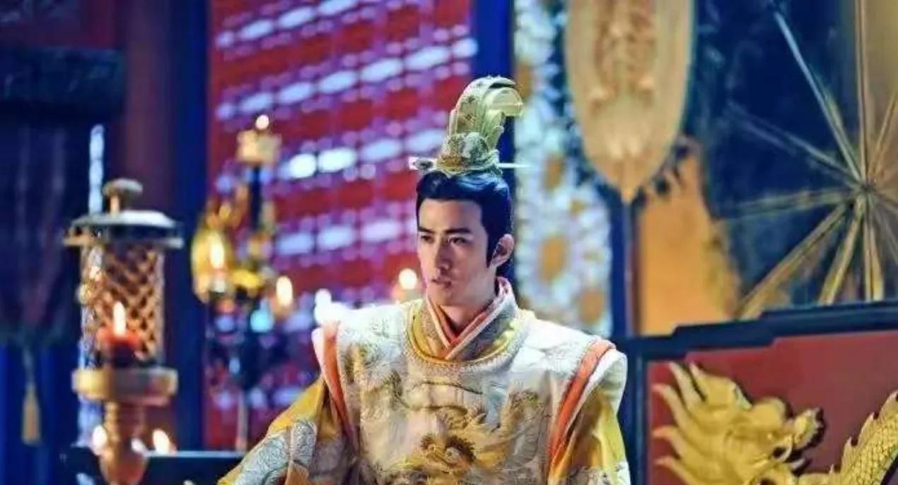 一天，李世民在神龙殿用膳，太子李治和杨婕妤侍侧。杨婕妤擅长胡旋舞，等舞郎表演完宴