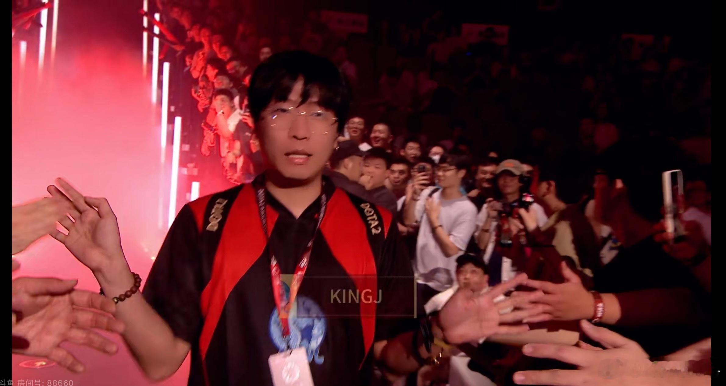 哈哈哈KingJ首次亮相dota2dota2不朽杯​​​