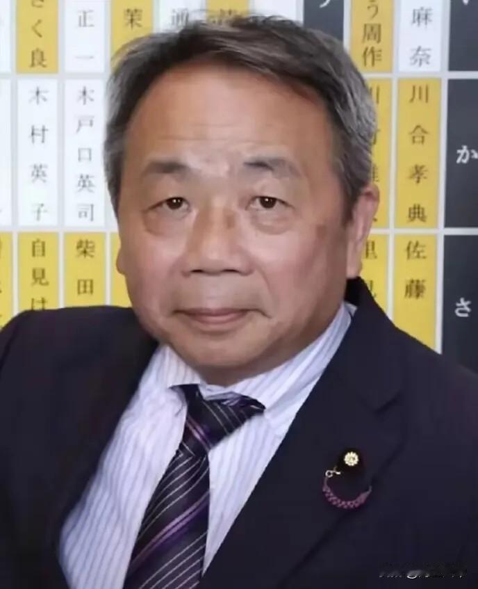 日本参议员、汉奸石平今天（4月22日）叫嚣道：“今天上午，作为‘国会议员共同参拜