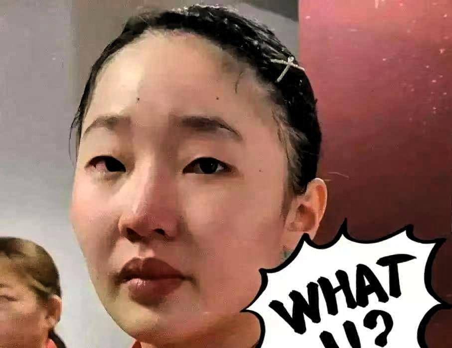 12月处罚刚落地，张本宇被直接移出场边教练席。日本乒协说：要么学鞠躬，要么走人。