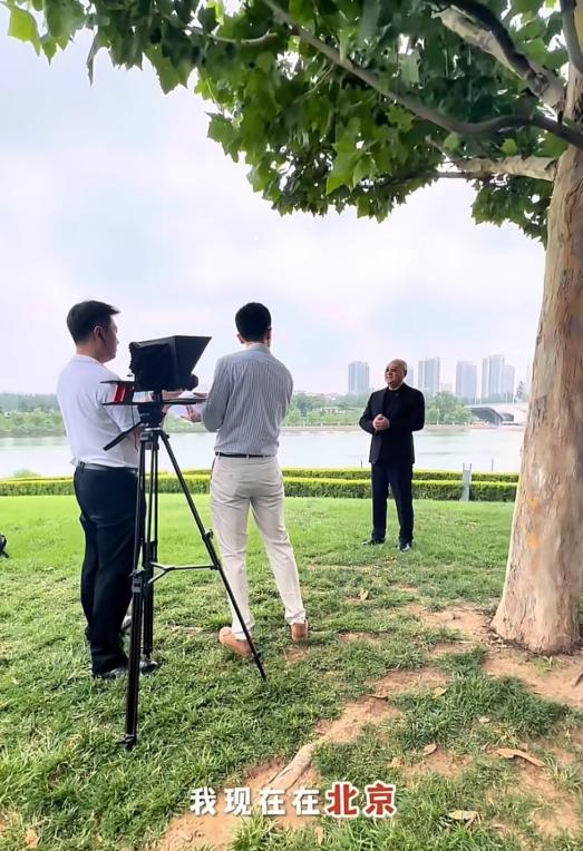 迟重瑞经历丧妻之痛后现身户外拍摄依然状态好！5月11日刷到一个迟重瑞出镜的视频，
