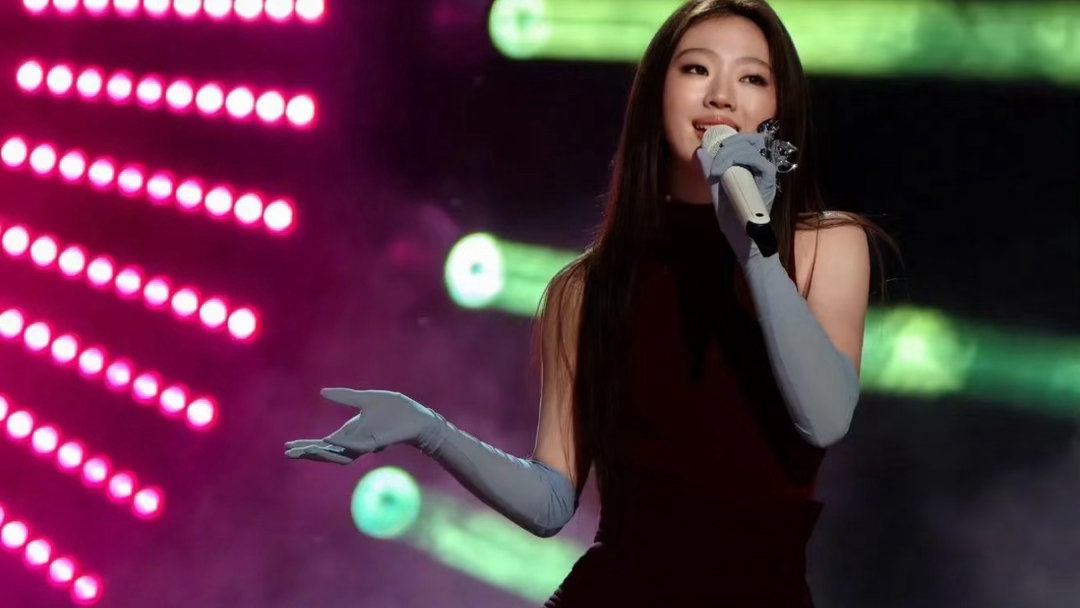 律师解读单依纯演唱会一半都是翻唱表演他人作品须获著作权人许可并付费。这里的著作权