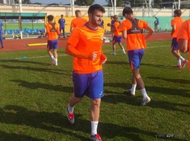 山东泰山队已正式前往广州，开启2026赛季冬训第二阶段的备战训练。外援方面，克