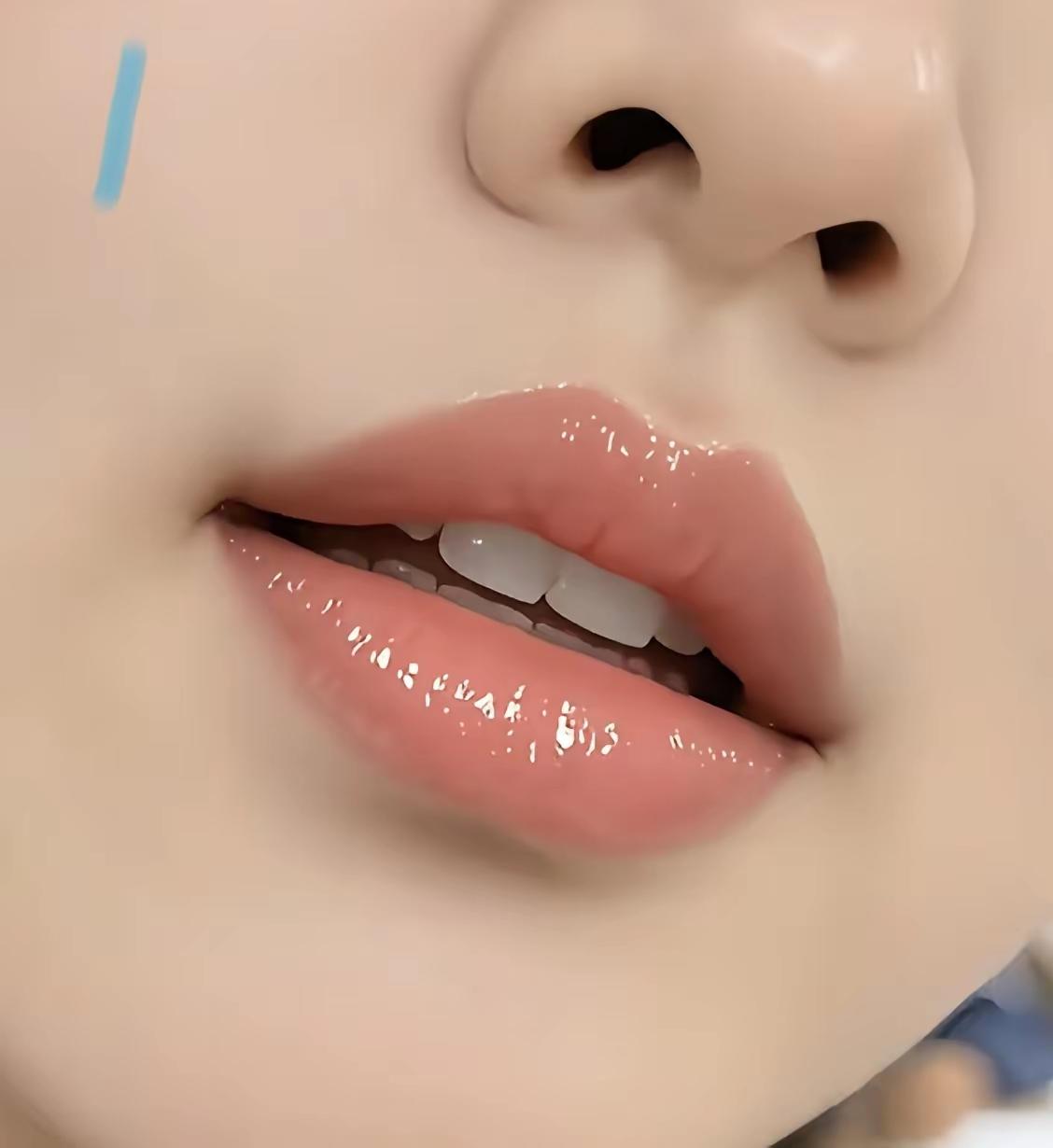 六位美女六样樱桃小嘴，几号美女的樱桃小嘴最迷你？😘女生的嘴巴唇妆美