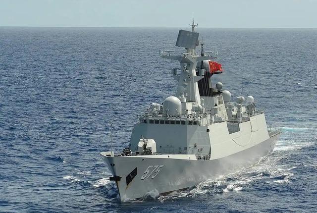 为什么没有国家买052D?因为就算中国白送,大多数国家都不敢要,因为养不起!