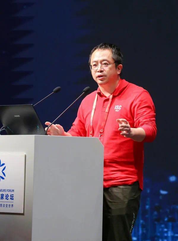 360与长江新区签约了。在近日召开的武汉市投促大会上，北京360智领公司与
