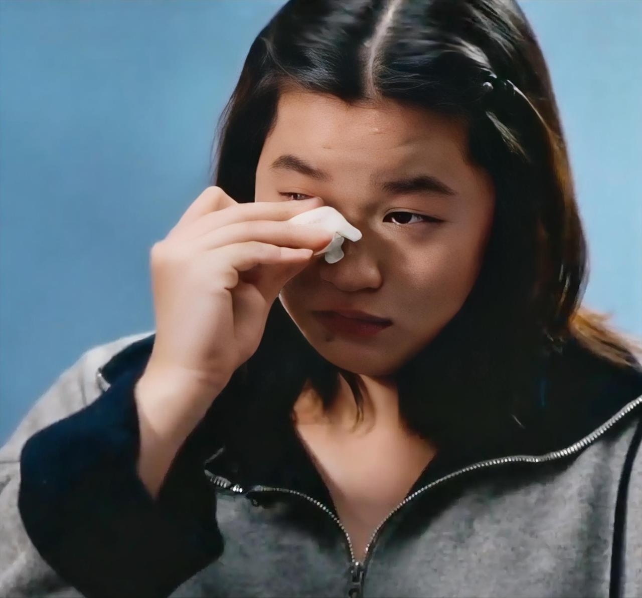 欺负全红婵的人心有多黑，竟然组建了282人的大群。群里公告还公然写着：禁止