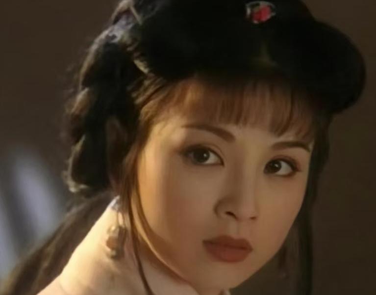 内地第一美人，长了一张会得到幸福的脸——赵明明