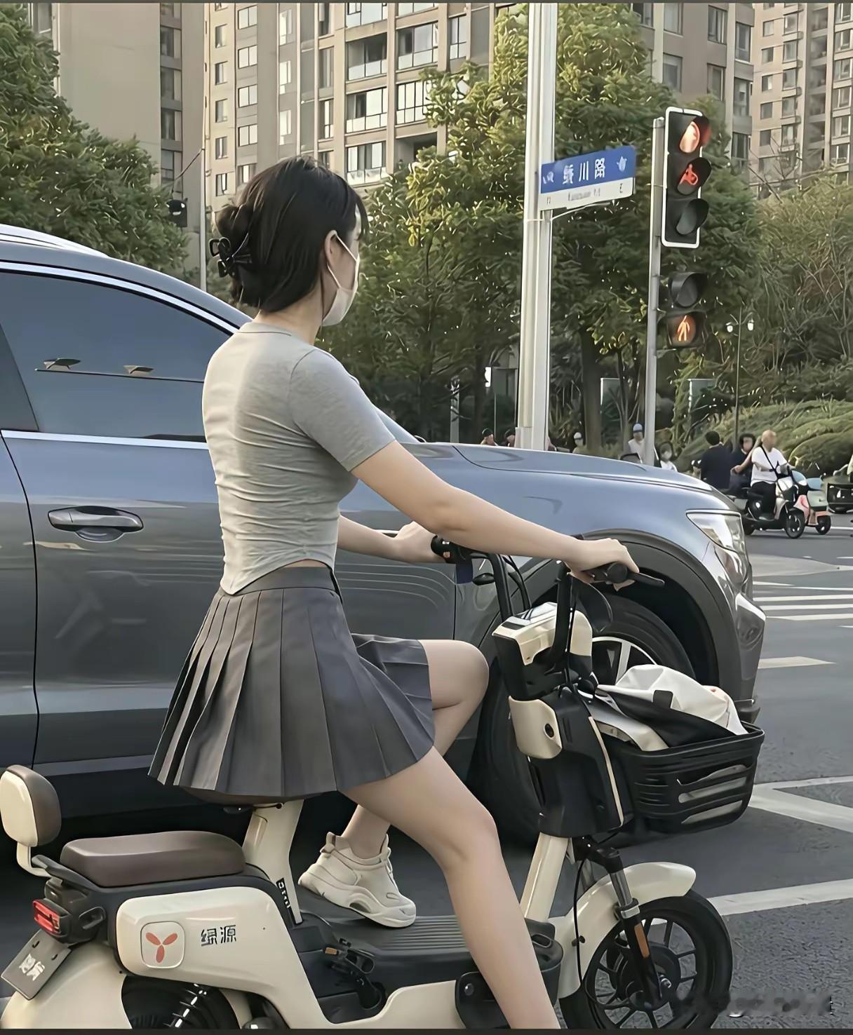 用一个字形容