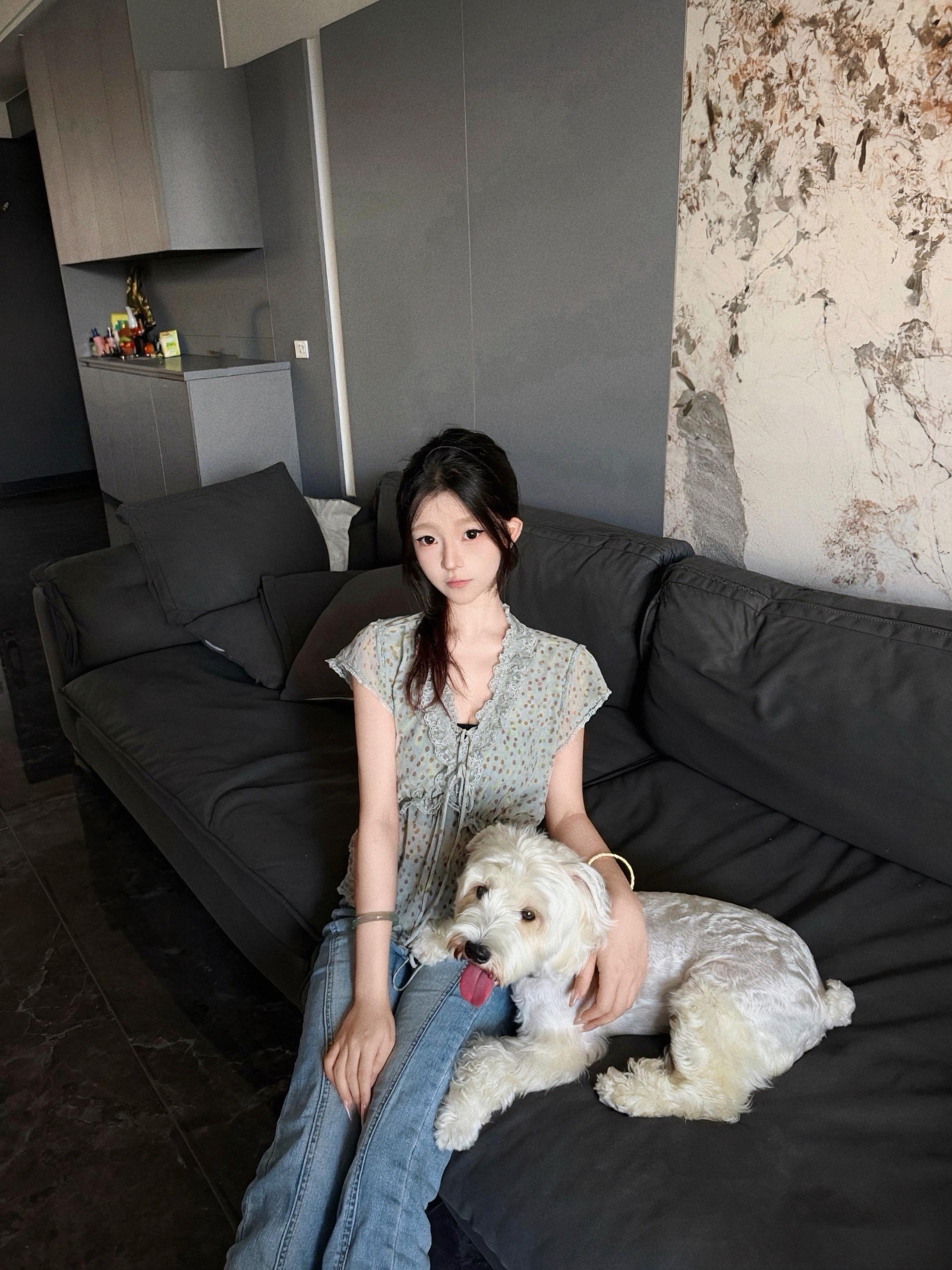谁要我们的心遥远的像太阳与地球