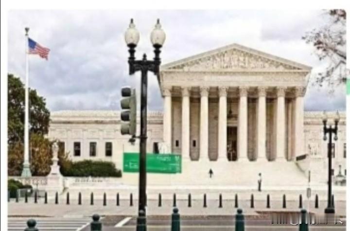 快迅央视新闻11月7号晚间报道美国大法官下令，美联邦政府全额支付食品救济金