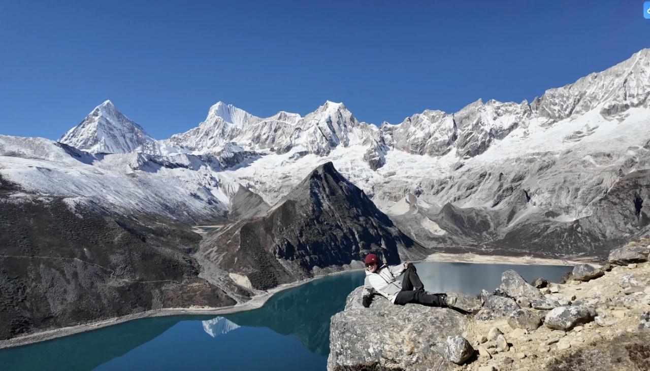 2年前回归中国的领土，库拉冈日位于西藏山南地区的洛扎县，这里属于中国和不丹的边